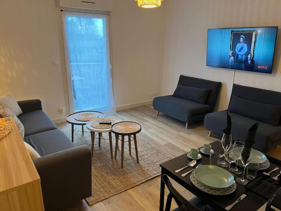 Studio Confortable Aux Portes De Bordeaux Et Medoc Ludon-Medoc Экстерьер фото